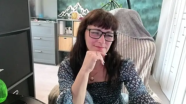 Eila Morigan online show from 05/24/26, 07:30