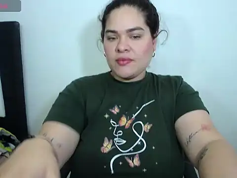 NinaFuentes2X online show from 08/03/26, 03:25