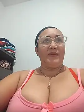 Nini Love  online show from 02/01/26, 05:44