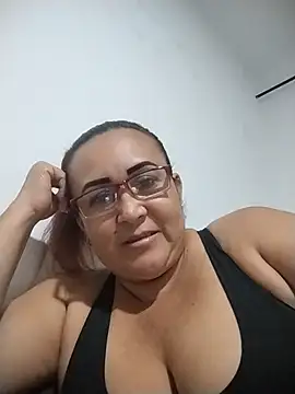 Nini Love  online show from 04/01/26, 03:08