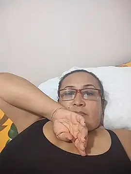 Nini Love  online show from 03/24/26, 01:38