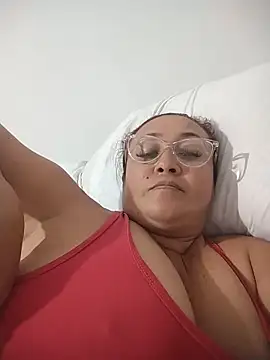 Nini Love  online show from 02/10/26, 04:22