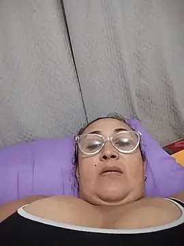 Nini Love  online show from 02/18/26, 02:20