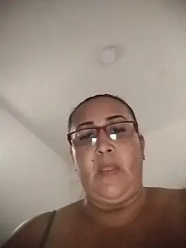 Nini Love  online show from 03/29/26, 08:21