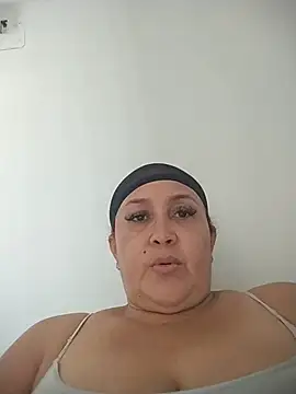 Nini Love  online show from 02/07/26, 05:21