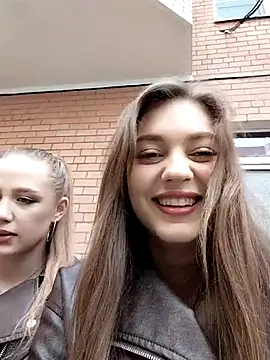 findwayout online show from 03/25/26, 08:35