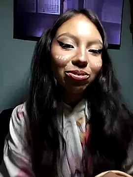 Snapshot of Princess_elia chatting on 04/16/26, 11:07 Princess elia online show from 04/16/26, 11:07