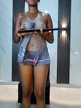 CaramelDesire online show from 04/14/26, 01:32