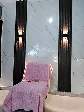 CaramelDesire online show from 04/23/26, 11:50