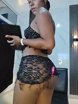 CaramelDesire online show from 05/17/26, 12:32