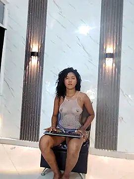 CaramelDesire online show from 05/04/26, 12:47