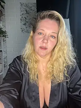 JenniferCarmen online show from 05/21/26, 02:20