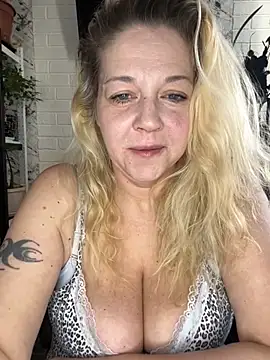 JenniferCarmen online show from 04/03/26, 01:45