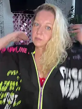 JenniferCarmen online show from 02/28/26, 10:15