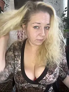 JenniferCarmen online show from 03/07/26, 07:59