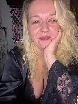 JenniferCarmen online show from 02/17/26, 03:20