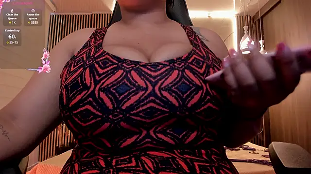 Lyra Black  online show from 01/12/26, 02:02