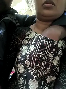 Nayanthitha online show from 12/21/25, 03:03