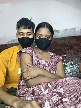 Snapshot of couplegk71 chatting on 02/17/26, 04:59 couplegk71 online show from 02/17/26, 04:59