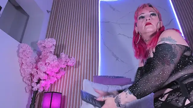 AzuraRousse online show from 12/19/25, 12:29