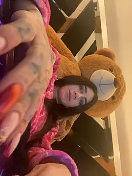 Moon Magic666 online show from 12/22/25, 04:12