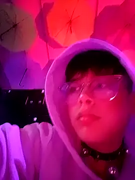 LyamMarven01 online show from 12/14/25, 05:02