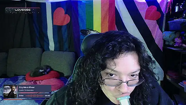 bellaheart x online show from 12/17/25, 03:44