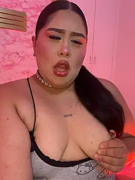 Mia Carters online show from 04/05/26, 10:27