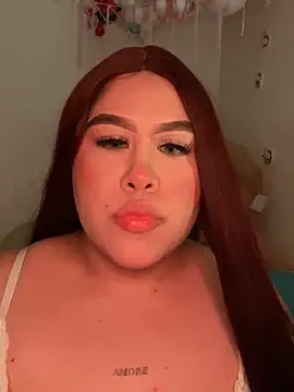 Mia Carters online show from 12/15/25, 10:15