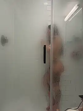 Lexiiskyyxo online show from 03/18/26, 01:02