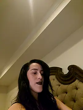 BustyVampyre online show from 12/23/25, 12:00