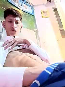 Snapshot of Disey888 chatting on 12/14/25, 10:21 Disey888 online show from 12/14/25, 10:21