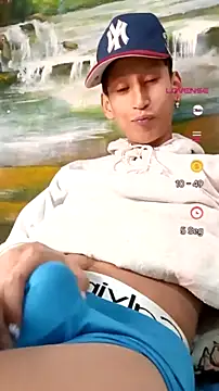 Snapshot of Disey888 chatting on 06/30/26, 02:55 Disey888 online show from 06/30/26, 02:55
