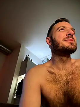 cheekycherryx online show from 12/18/25, 11:08