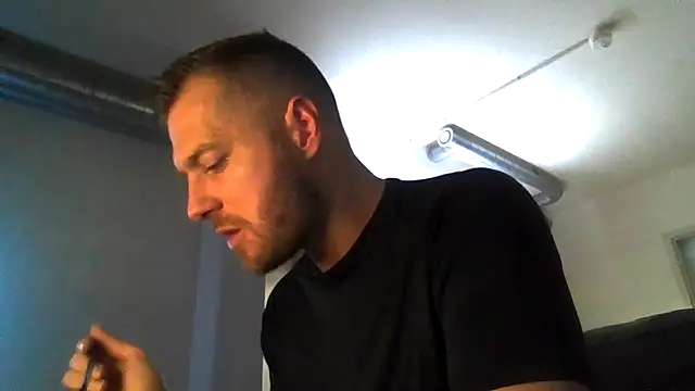 cheekycherryx online show from 02/27/26, 12:00