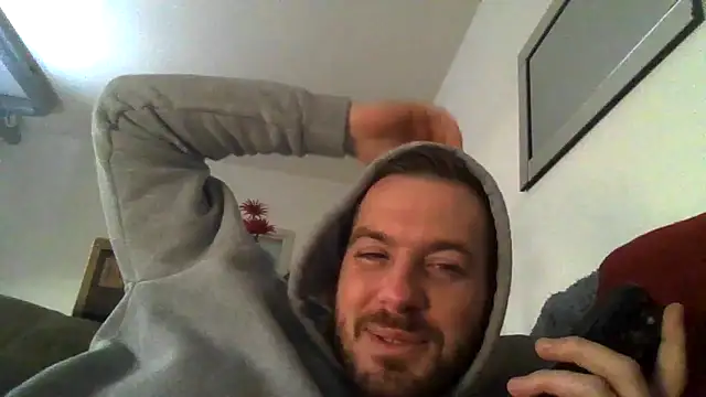 cheekycherryx online show from 12/23/25, 12:43