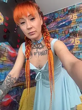 Tattoo  Moon online show from 02/16/26, 12:42