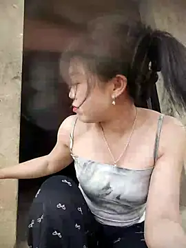 sofia-bae online show from 04/13/26, 03:54