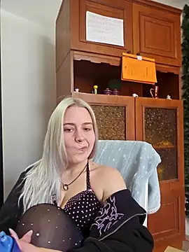 ChristinaWheeled11 online show from 03/25/26, 11:42