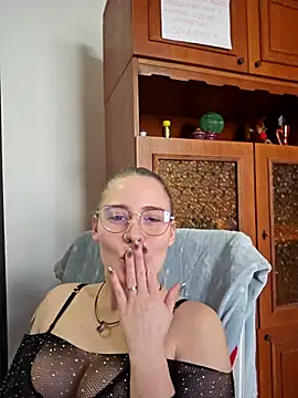 ChristinaWheeled11 online show from 03/07/26, 01:16