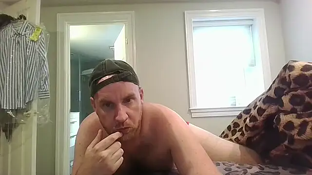 Snapshot of BeefyNcloudy chatting on 07/09/26, 03:55 BeefyNcloudy online show from 07/09/26, 03:55