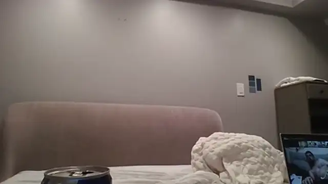 BeefyNcloudy online show from 12/16/25, 04:17