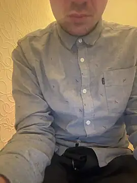 ludooo899 online show from 01/18/26, 03:21