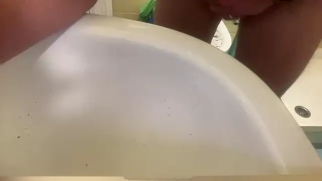 ludooo899 online show from 02/13/26, 04:01