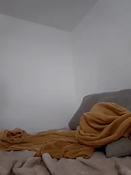 Snapshot of Bellaa25 chatting on 03/25/26, 07:41 Bellaa25 online show from 03/25/26, 07:41