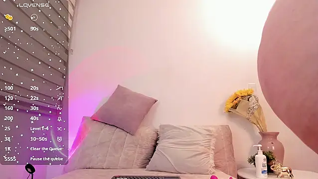 Babe sophiee1 online show from 04/15/26, 07:03