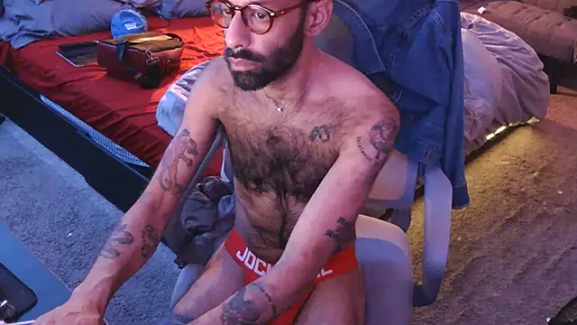 LilBrownPKB online show from 12/19/25, 08:38