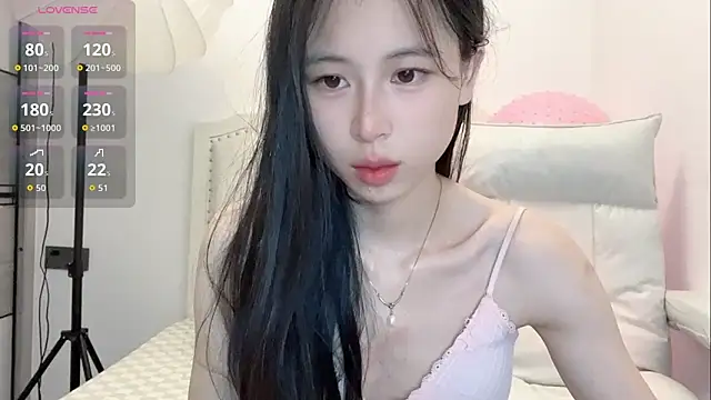 Snapshot of tiantian-160 chatting on 06/02/26, 06:13 tiantian-160 online show from 06/02/26, 06:13