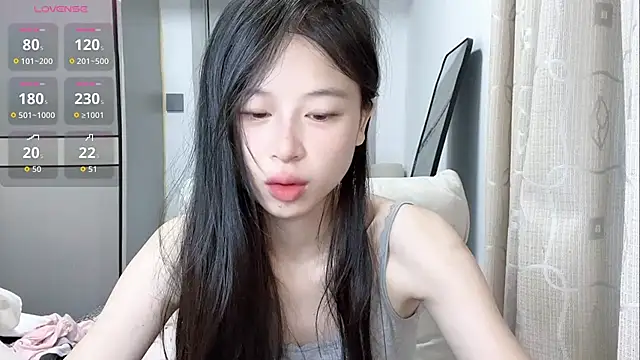Snapshot of tiantian-160 chatting on 07/07/26, 02:42 tiantian-160 online show from 07/07/26, 02:42