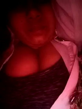 pihuu1313 online show from 04/05/26, 07:53